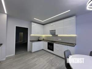 3-к квартира, на длительный срок, 130м2, 17/27 этаж