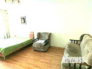 1-к квартира, посуточно, 38м2, 7/10 этаж