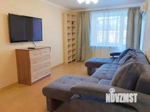 3-к квартира, посуточно, 65м2, 1/9 этаж