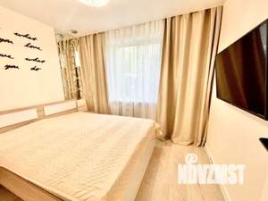 1-к квартира, посуточно, 54м2, 1/1 этаж