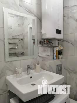 Студия квартира, посуточно, 35м2, 2/5 этаж