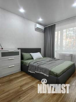 1-к квартира, посуточно, 30м2, 4/4 этаж