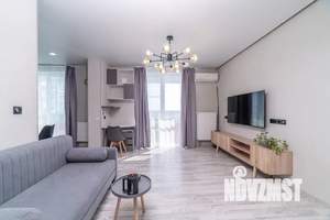 Студия квартира, посуточно, 45м2, 15/27 этаж