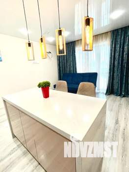 2-к квартира, посуточно, 54м2, 4/25 этаж