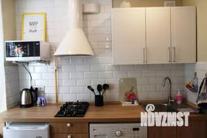 1-к квартира, посуточно, 33м2, 2/5 этаж