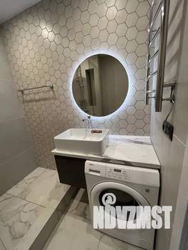 Студия квартира, посуточно, 43м2, 2/17 этаж