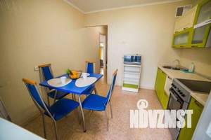 1-к квартира, посуточно, 30м2, 3/10 этаж