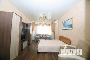1-к квартира, посуточно, 35м2, 4/15 этаж