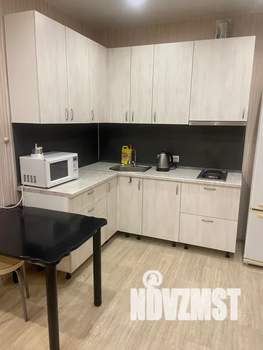 1-к квартира, посуточно, 35м2, 1/10 этаж