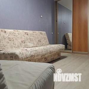 2-к квартира, посуточно, 44м2, 1/1 этаж
