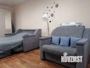 Студия квартира, посуточно, 30м2, 1/5 этаж