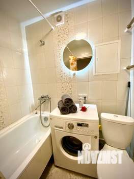 1-к квартира, посуточно, 35м2, 8/12 этаж