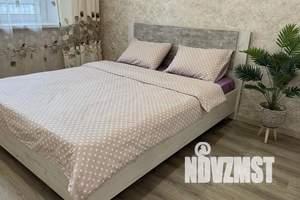 2-к квартира, посуточно, 52м2, 14/22 этаж