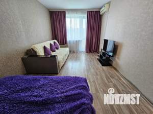 1-к квартира, посуточно, 34м2, 7/10 этаж