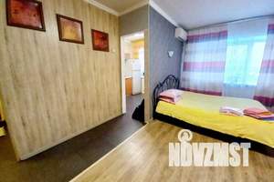 1-к квартира, посуточно, 33м2, 1/5 этаж