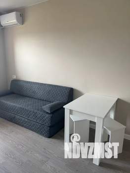 Студия квартира, посуточно, 28м2, 5/7 этаж