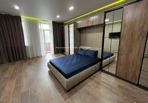 3-к квартира, на длительный срок, 113м2, 3/6 этаж