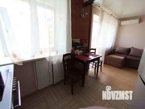 Студия квартира, посуточно, 35м2, 2/5 этаж