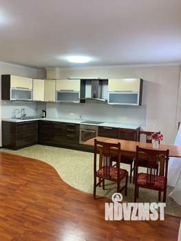 3-к квартира, на длительный срок, 105м2, 2/5 этаж