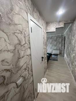 Студия квартира, посуточно, 43м2, 1/5 этаж