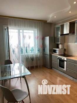 1-к квартира, посуточно, 33м2, 1/1 этаж