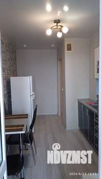 1-к квартира, посуточно, 44м2, 19/23 этаж
