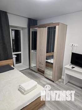 Студия квартира, посуточно, 30м2, 2/10 этаж