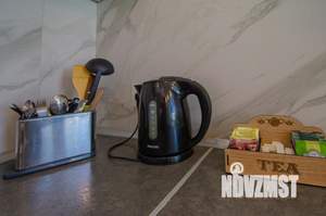 1-к квартира, посуточно, 44м2, 1/1 этаж