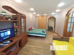 1-к квартира, посуточно, 39м2, 4/9 этаж