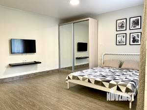 1-к квартира, посуточно, 36м2, 1/10 этаж