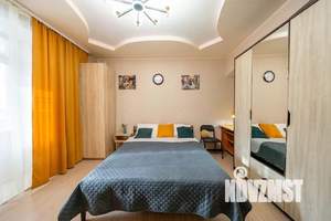 2-к квартира, посуточно, 50м2, 1/1 этаж