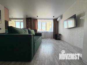 2-к квартира, посуточно, 40м2, 5/5 этаж
