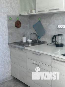 1-к квартира, посуточно, 33м2, 4/10 этаж