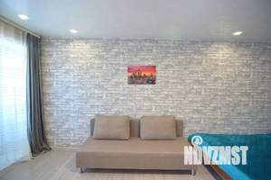 Студия квартира, посуточно, 36м2, 4/5 этаж