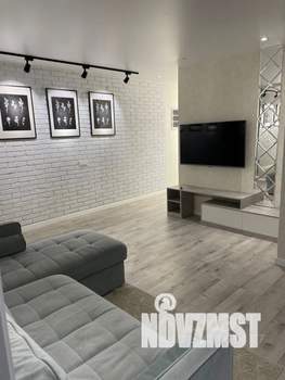 1-к квартира, посуточно, 54м2, 1/1 этаж