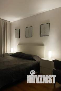 1-к квартира, посуточно, 37м2, 7/10 этаж