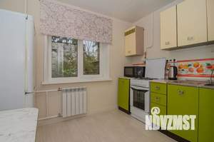 1-к квартира, посуточно, 32м2, 1/10 этаж