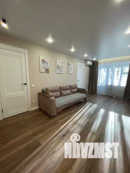 2-к квартира, посуточно, 44м2, 3/5 этаж