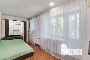 1-к квартира, посуточно, 40м2, 2/5 этаж