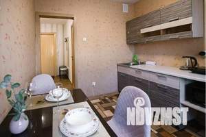2-к квартира, посуточно, 55м2, 1/10 этаж