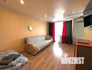 1-к квартира, посуточно, 35м2, 1/1 этаж