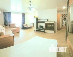 Студия квартира, посуточно, 30м2, 8/9 этаж