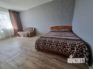 1-к квартира, посуточно, 32м2, 4/6 этаж
