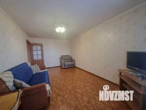 1-к квартира, посуточно, 40м2, 4/6 этаж