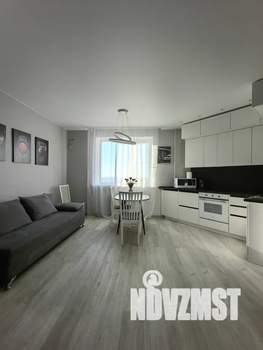 1-к квартира, посуточно, 39м2, 19/20 этаж