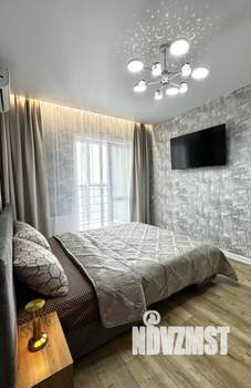 1-к квартира, посуточно, 40м2, 11/17 этаж