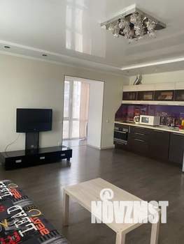 1-к квартира, посуточно, 44м2, 6/9 этаж