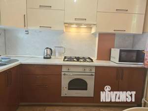 2-к квартира, посуточно, 53м2, 3/10 этаж