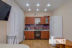 Студия квартира, посуточно, 43м2, 7/9 этаж