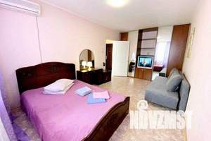 1-к квартира, посуточно, 36м2, 9/9 этаж